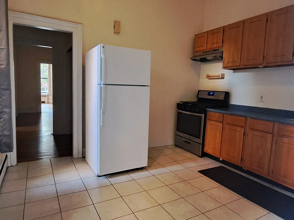 177 Harvard St #1