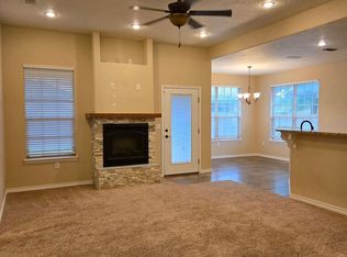 208 Carmel Ln, Clovis, NM 88101