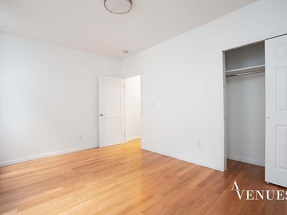 3rd image of 1644 Madison Ave APT 1R