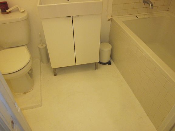 5th image of 73 S 6th St #C