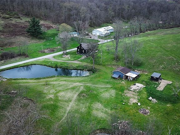 2nd image of 1032 Hartwood Rd NW