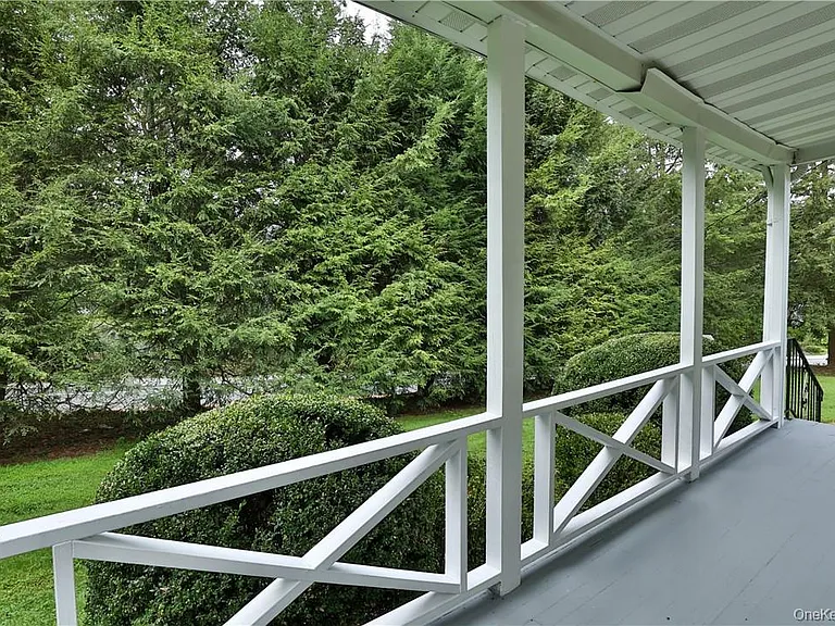547 King St #A — Photo 3