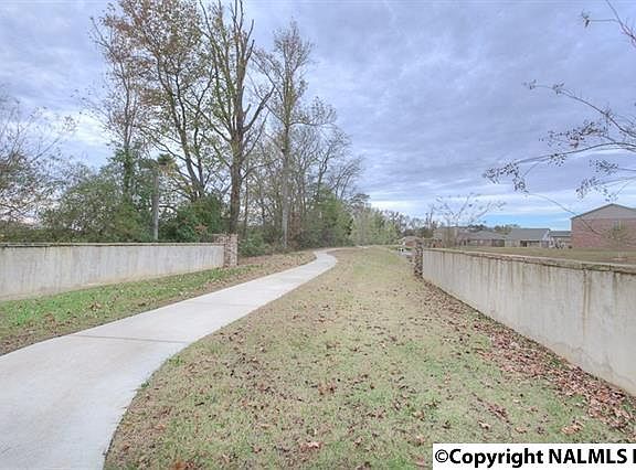 5th image of 1812 Clayton Cove Dr