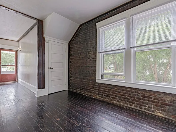 1891 W 48th St, Cleveland, OH 44102