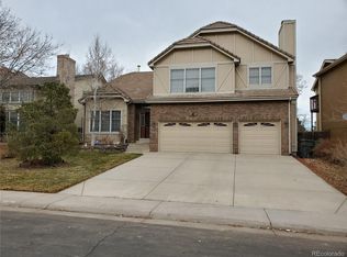 2413 S Oakland Cir, Aurora, CO 80014
