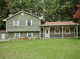 4767 Mossy Ln, Lilburn, GA 30047