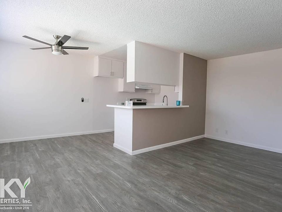 1st image of 18536 Burbank Blvd #216