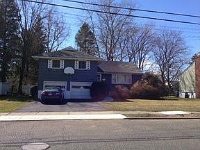 1st image of 330 Webster Dr