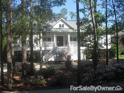 Front of House/Circle Drive