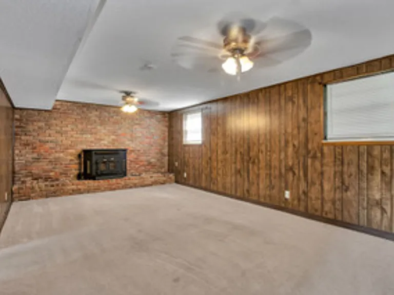 504 Harrow Rd — Photo 20