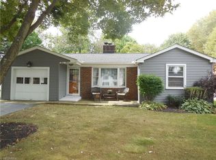 68 Hood Dr, Canfield, OH