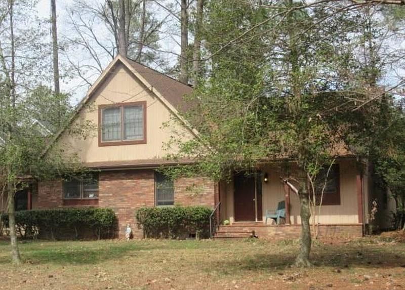 2nd image of 14620 Balsam Ct