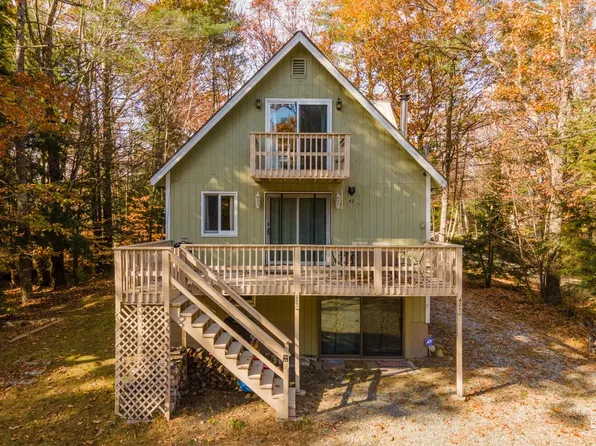 42 Glen Forest Drive, Moultonborough, NH 03254
