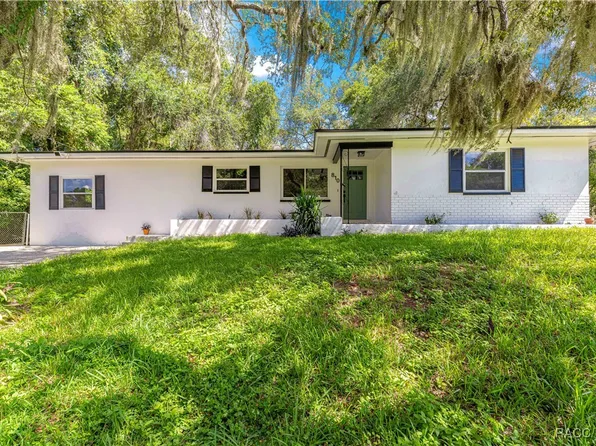 810 Eden Dr, Inverness, FL 34452