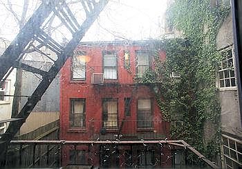 4th image of 634 Hudson St APT F3