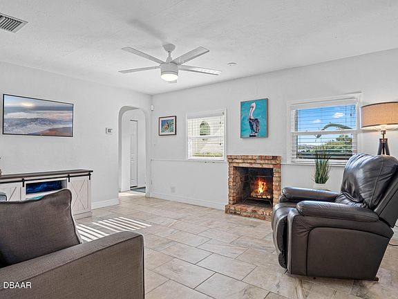 4th image of 4223 S Peninsula Dr
