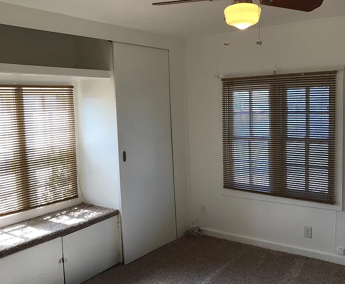 4409 W Eisenhower Blvd #8 — Photo 4