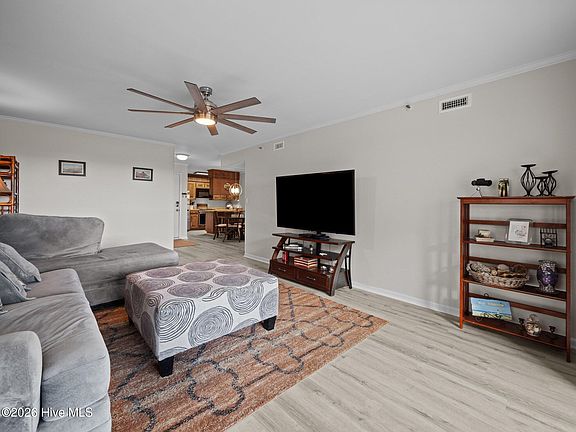 5th image of 1896 New River Inlet Road Unit 1102