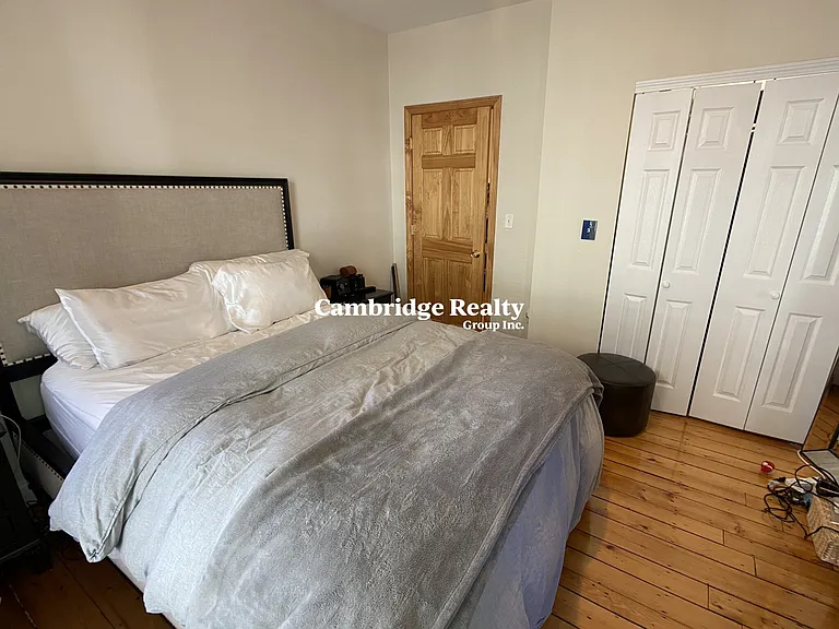 20 Radcliffe Rd #1T — Photo 12