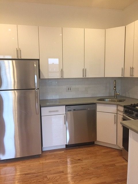 1st image of 3516 31st St #2