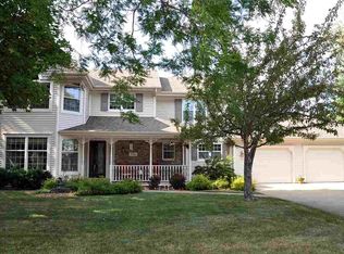 1138 E Overland Rd, Appleton, WI 54911