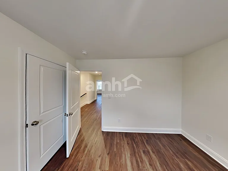 2011 Williamshire Ln — Photo 17