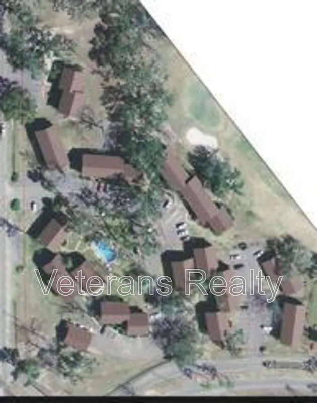 1 bed, 1.0 bath, 639 sqft, $1,100 — Photo 1
