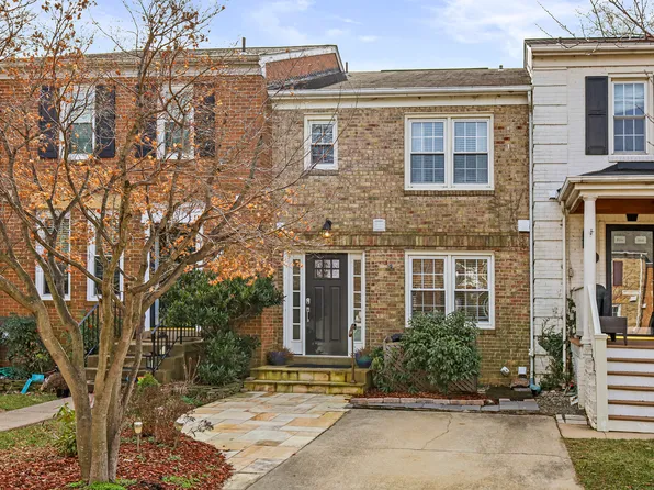 902 Portner Pl, Alexandria, VA 22314