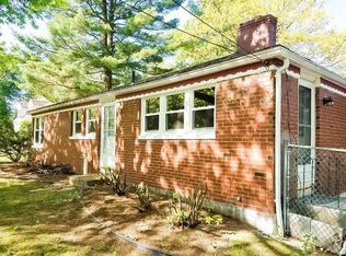 1690 Parker St, Springfield, MA 01128