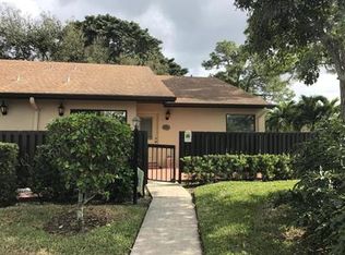544 Shady Pine Way APT D, Greenacres, FL 33415