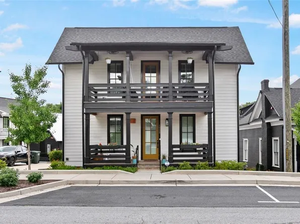 1928 Galt Cmns, Kennesaw, GA 30144