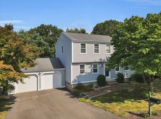 6 Blue Acre Rd, Middletown, CT 06457