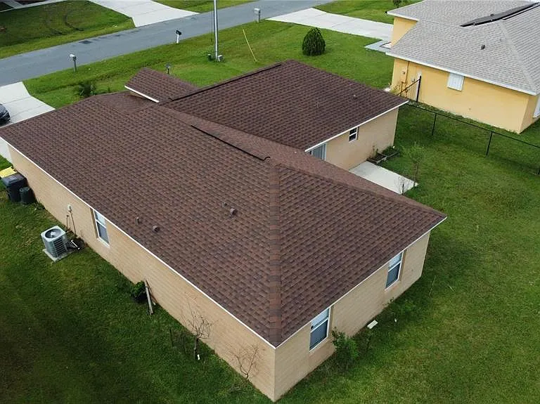 723 Parrot Ct — Photo 5