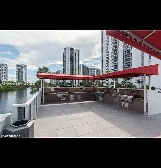 3625 N Country Club Dr #Penthouse 5 — Photo 3
