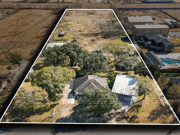 16815 Herridge Rd, Pearland, TX 77584