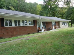 899 E Main St, Inez, KY 41224