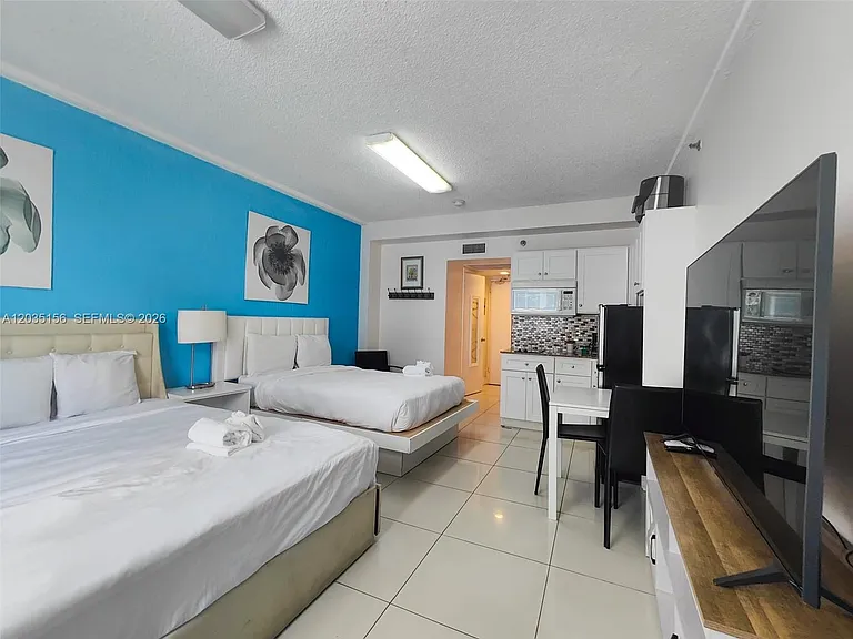 6345 Collins Ave #830 — Photo 12