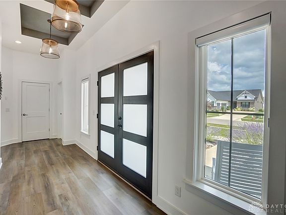 4th image of 9490 Monaco Cir