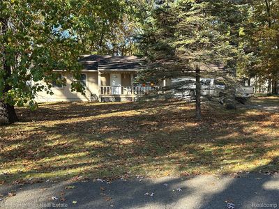 9418 Charlie Brown Ln, Pinckney, MI, 48169