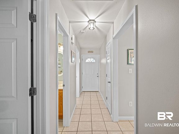 5th image of 4806 Wilson Blvd