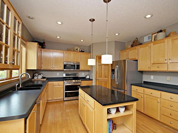 5th image of 2903 Clary Ct