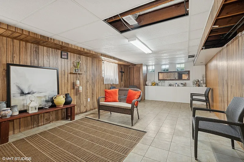 Thumbnail 13