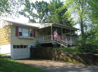 13 Harden Dr, Lagrangeville, NY 12540