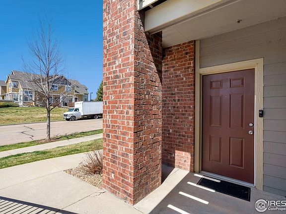 4th image of 804 Summer Hawk Dr #11101