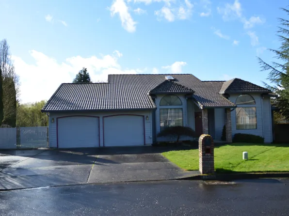 12606 NE 37th Ct, Vancouver, WA 98686