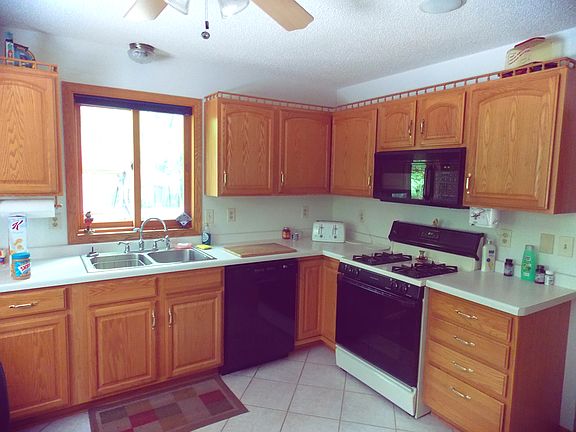 2nd image of 6593 217th Ln NE
