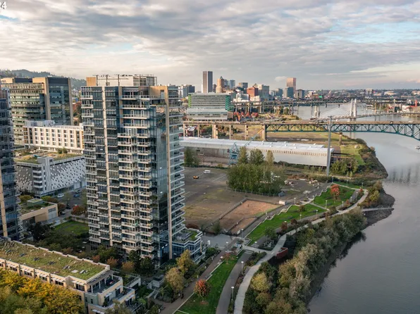 836 S Curry St Unit 908, Portland, OR 97239