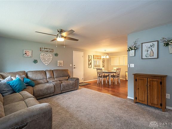 3rd image of 3603 Utica Dr