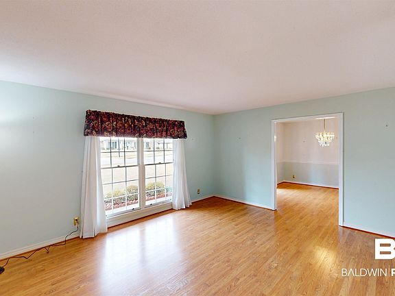 2nd image of 609 Burlington Ct