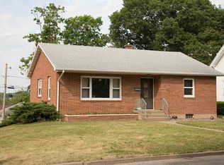 2944 Muscatine St, Dubuque, IA 52001